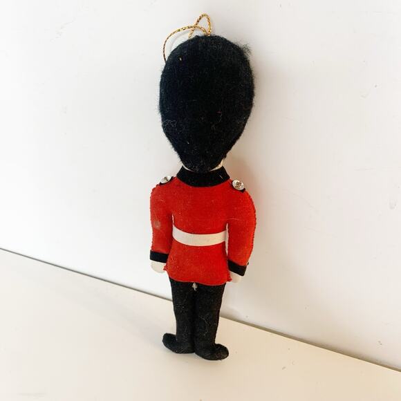 St Nicholas Union Jack Beef Eaters Guard Solider Ornaments Plush Fabric Felt - Picture 2 of 4